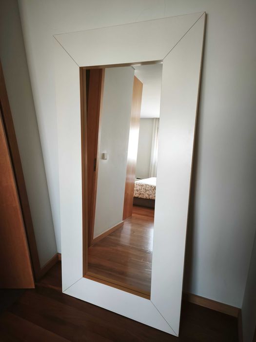 Espelho de quarto IKEA