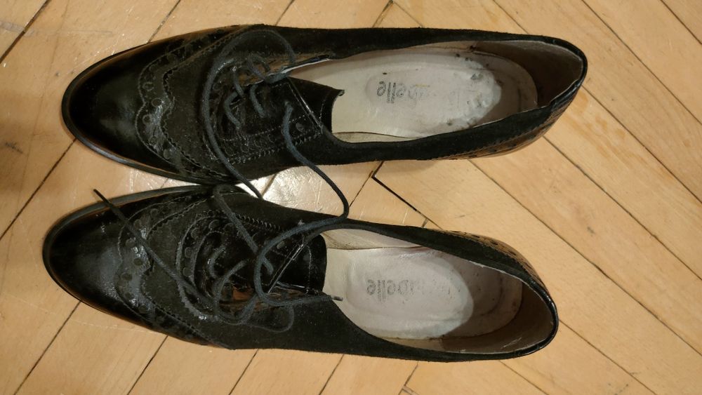 Buty na obcasie, eleganckie, skórzane r.38 Anabelle