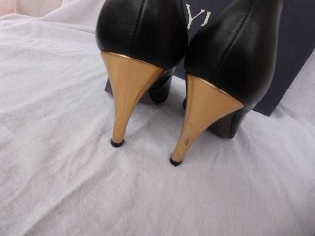 Ryłko Estima klasyczne skórzane szpilki chanelki 36,5