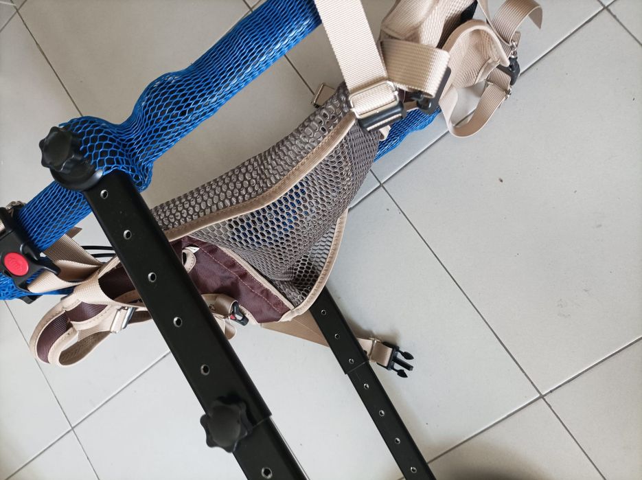 Cadeiras de rodas para animais de estimação de médio
e grande porte, carrinhos de rodas para cães grandes,
auxiliares de caminhada para reabilitação,