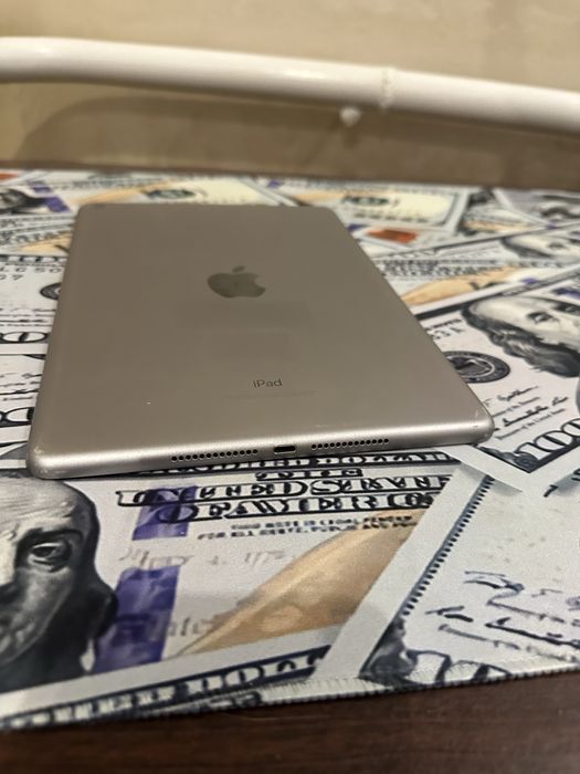 iPad 6 Gen 32Gb Планшет