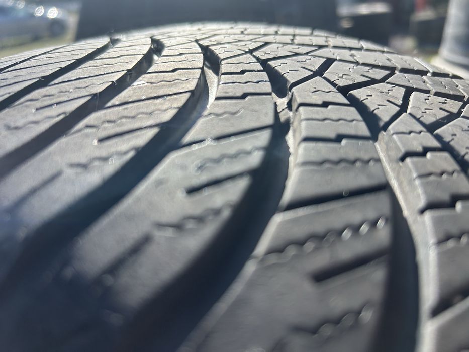 Opony caloriczne 235/55R17 x 2 szt Falken 22r