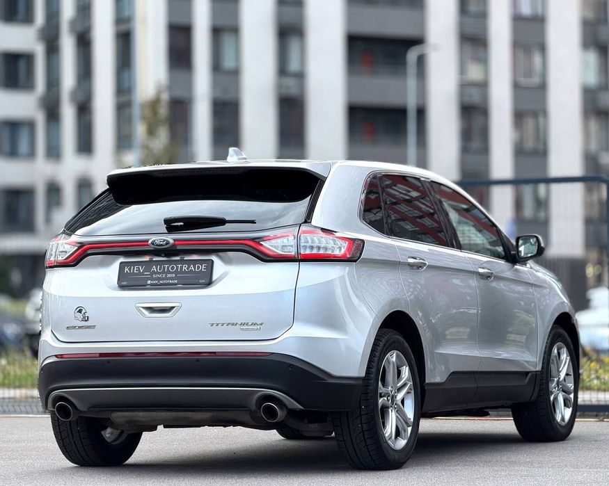 Ford Edge Titanium