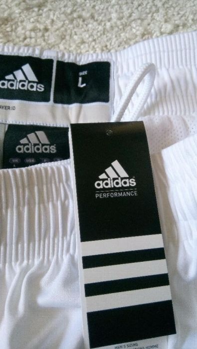 Short Adidas Basketball