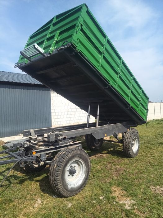 Przyczepa 8t. Wywrotka na 3 strony.