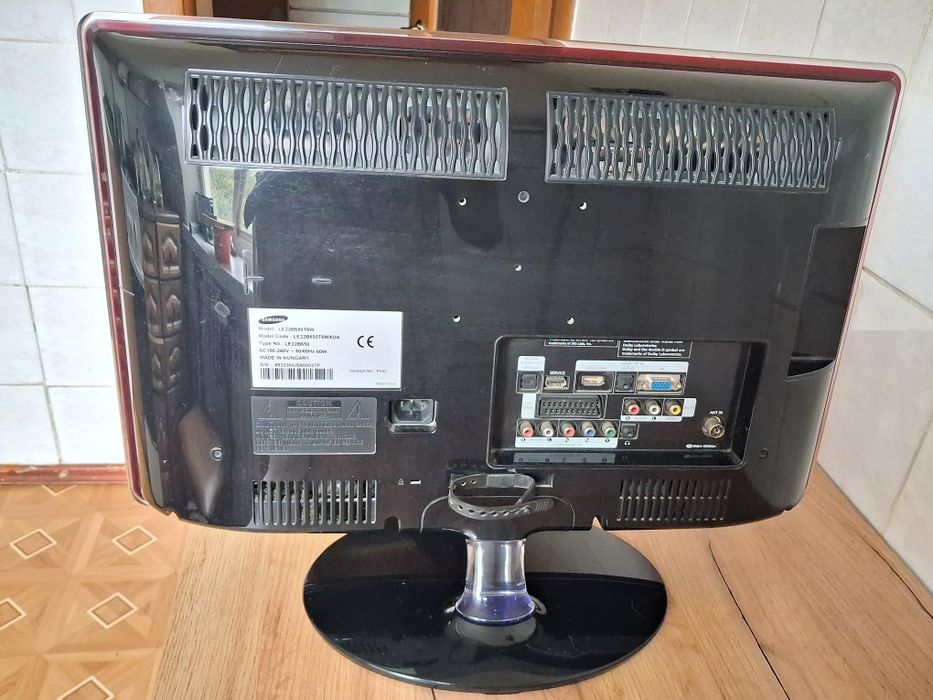 Продам телевизор  samsung 22