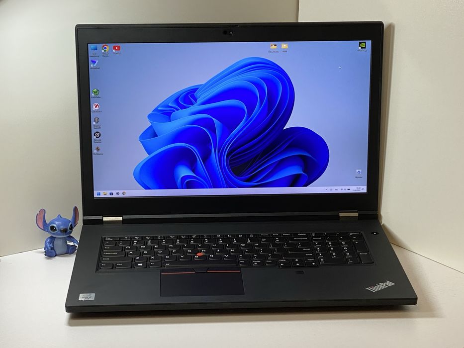 Lenovo ThinkPad P17 Gen 1 / i7-10850H / 32GB / SSD 512 GB