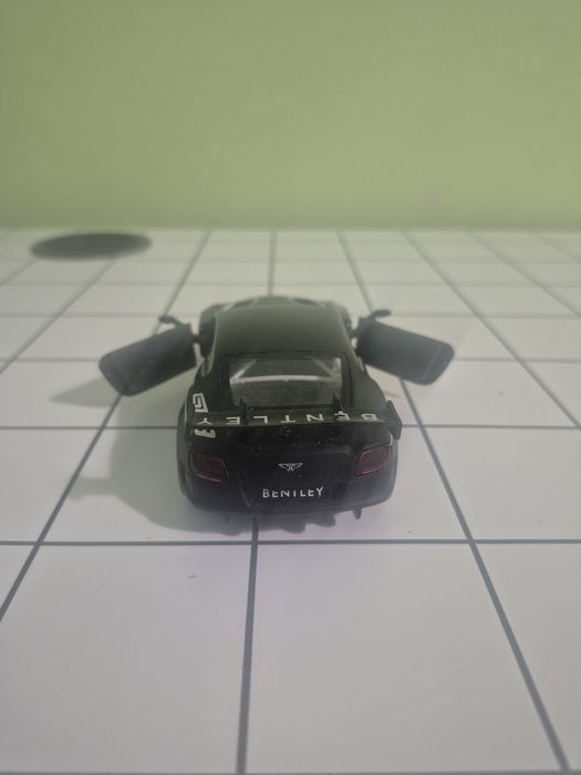 Модель авто Bentley Continental GT3!!!
