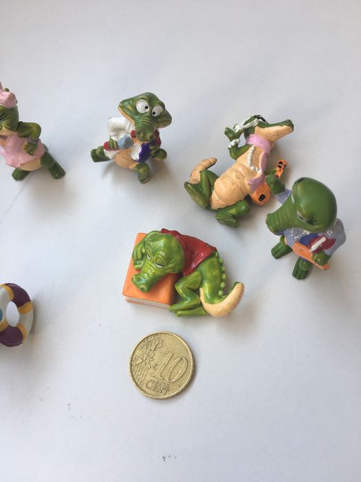 FERRERO Figures / Dolls423648044978032644