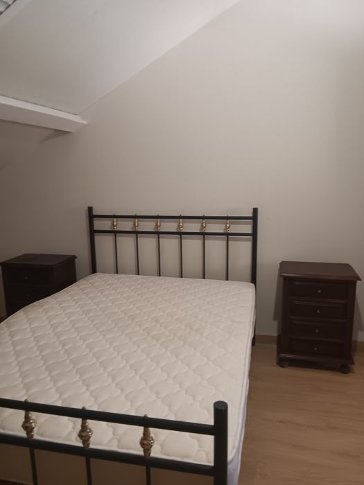 Andar Moradia T4 Mobilado