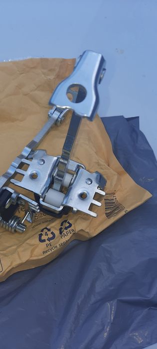 Amortecedor de porta renault