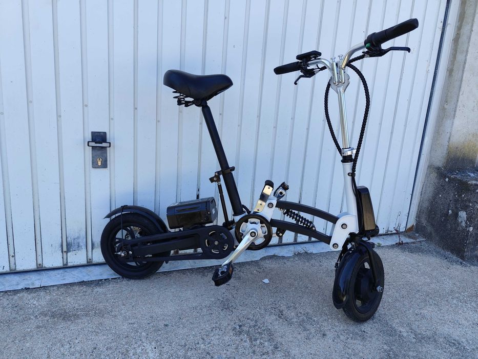 Bicicleta elétrica dobrável roda 12