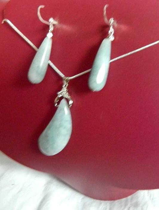 Kojący błękitny akwamaryn, wisiorek i kolczyki, zestaw biżuterii