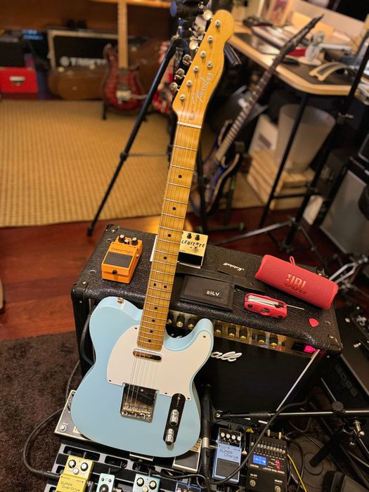 Fender Vintera Road Worn ’50s Telecaster – Sonic Blue