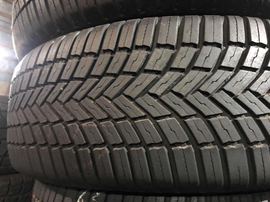 225/60 18 Bridgestone weather control А005  всесезонна Комплект ,Пара