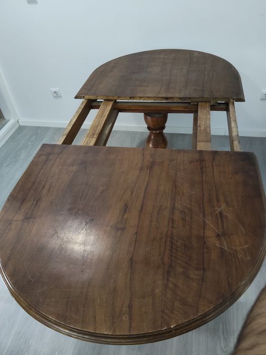 Mesa extensivel nogueira