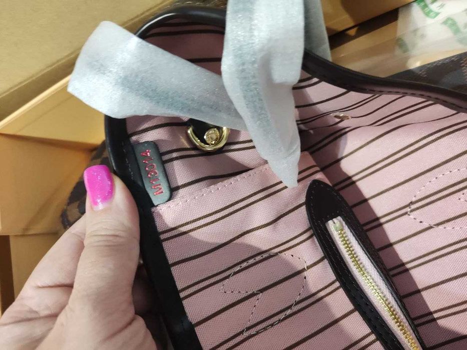 Torebka damska nowa neverfull, Skóra 521.68