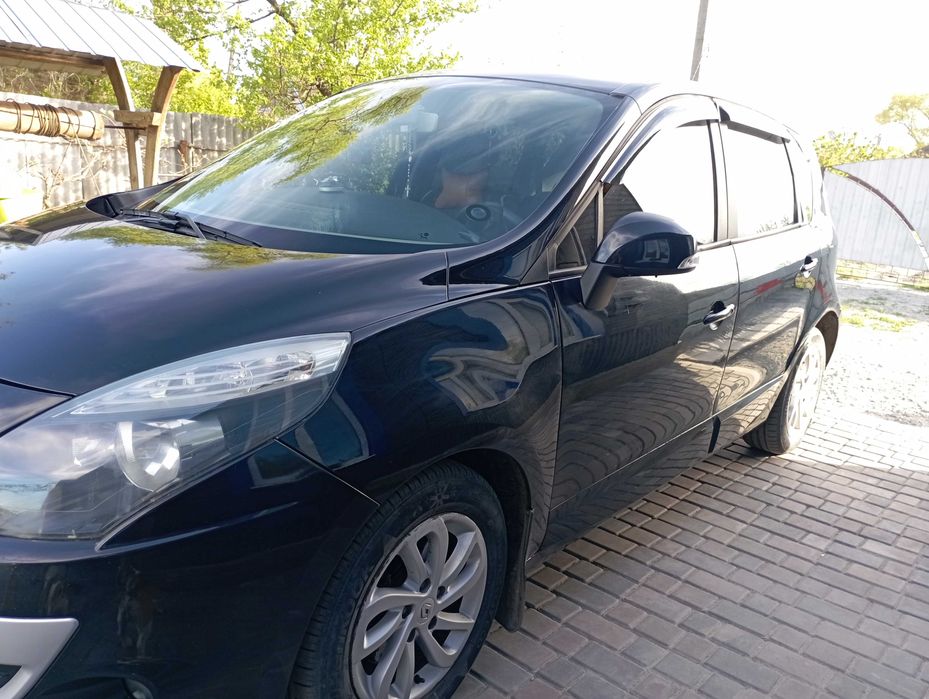 Продам RENAULT SCENIC |||