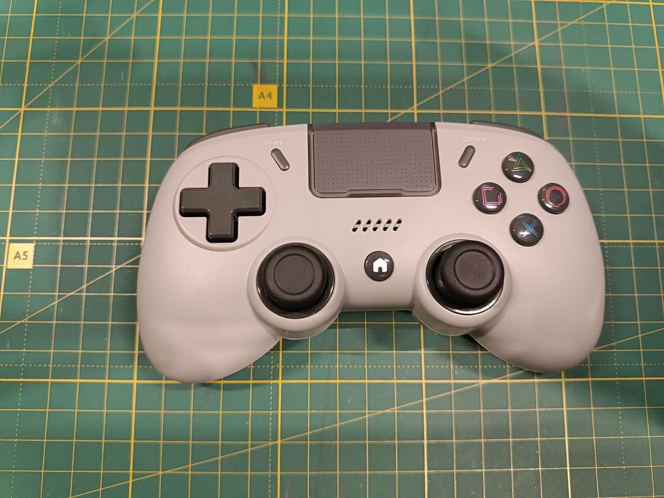 Pad Retro Fighters Mantis