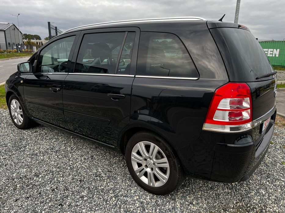 Opel Zafira Bardzo zadbany
