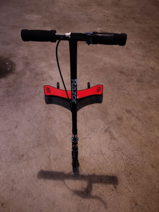 Trotinete de três rodas Razor PowerWing