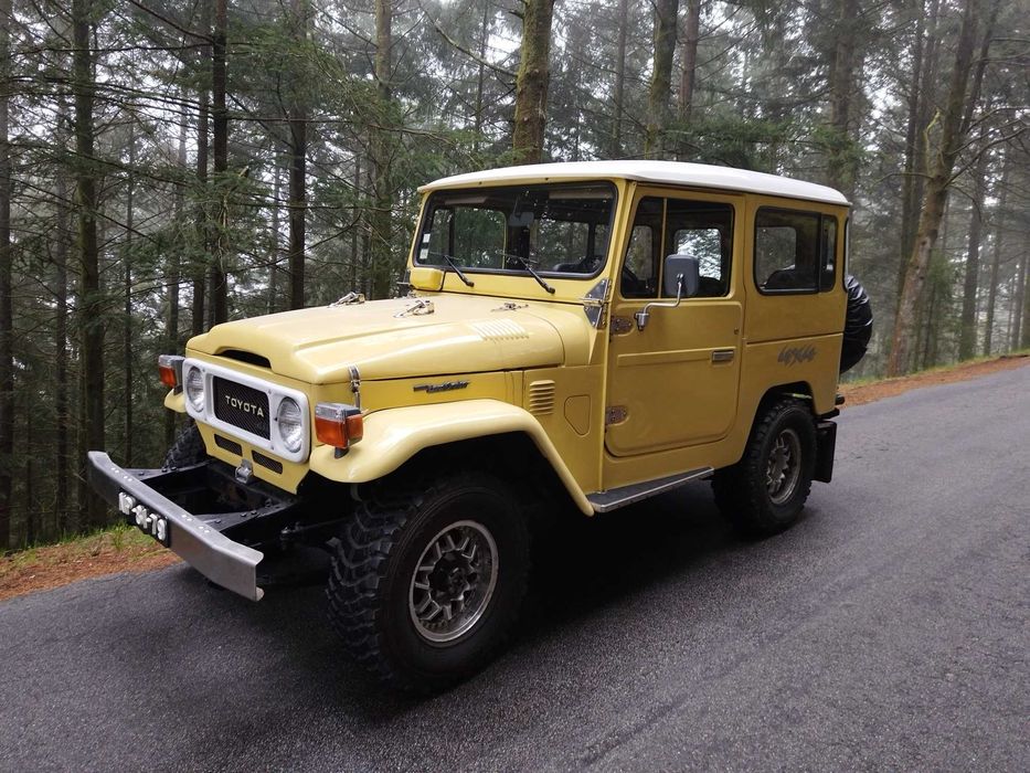 Aluguer carro clássico Toyota BJ40, casamentos, eventos
