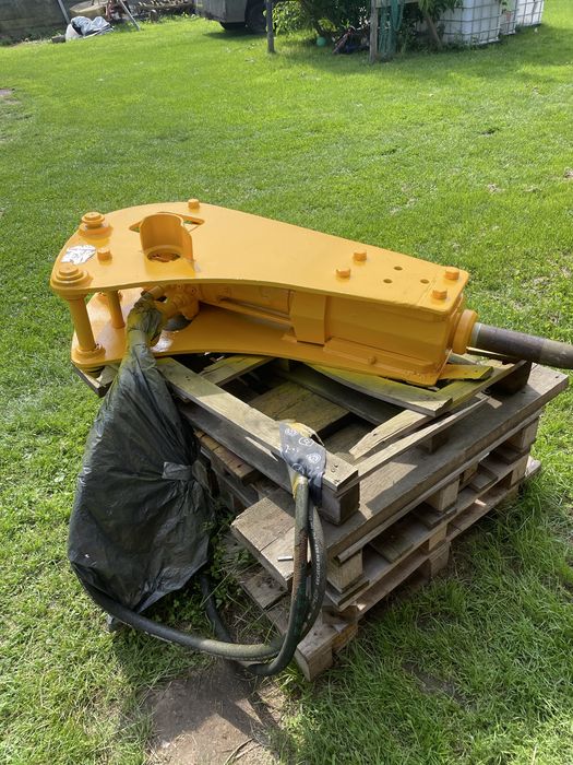Młot  hydrauliczny wyburzeniowy  JCB  410kg