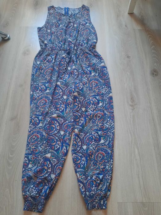 Sprzedam  kombinezon na lato