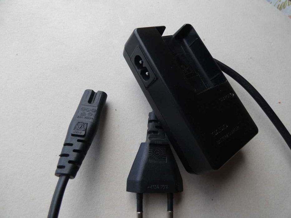Carregador original Casio Exilim model BC-90L;ler anuncio