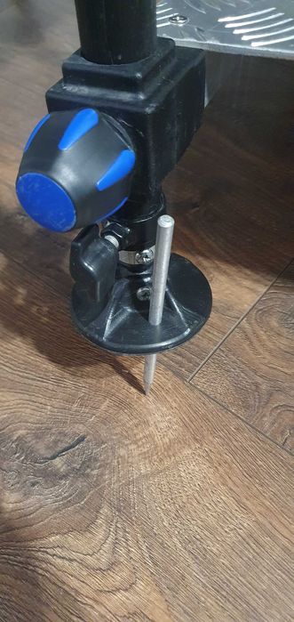 Фідерне крісло з педаною