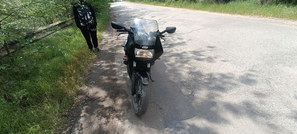 Продам Kawasaki gpz 500s