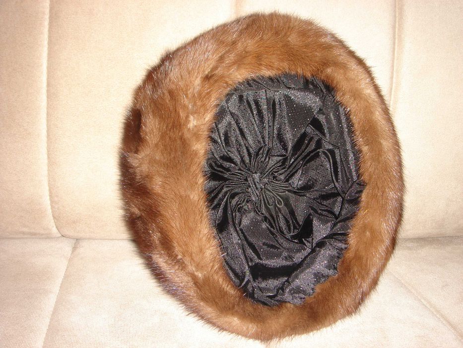 futro z norek - naturalne, długie z dużym kapturem +  toczek gratis