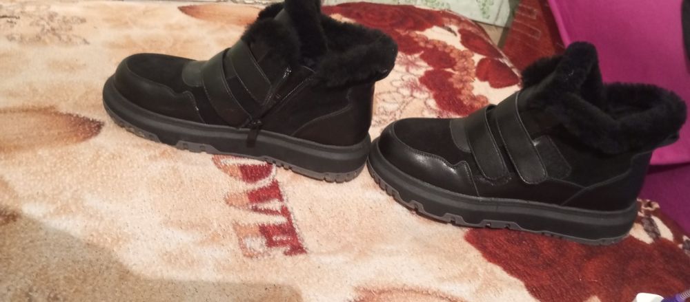 Продам черевики 41 розмір