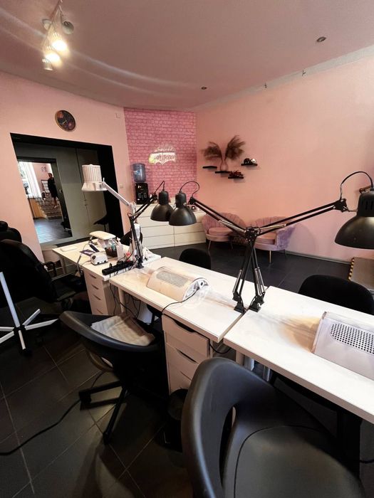 Do wynajęcia stanowisko do manicure Jeżyce