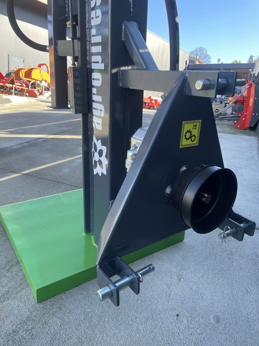 Rachador de lenha 30 toneladas vertical