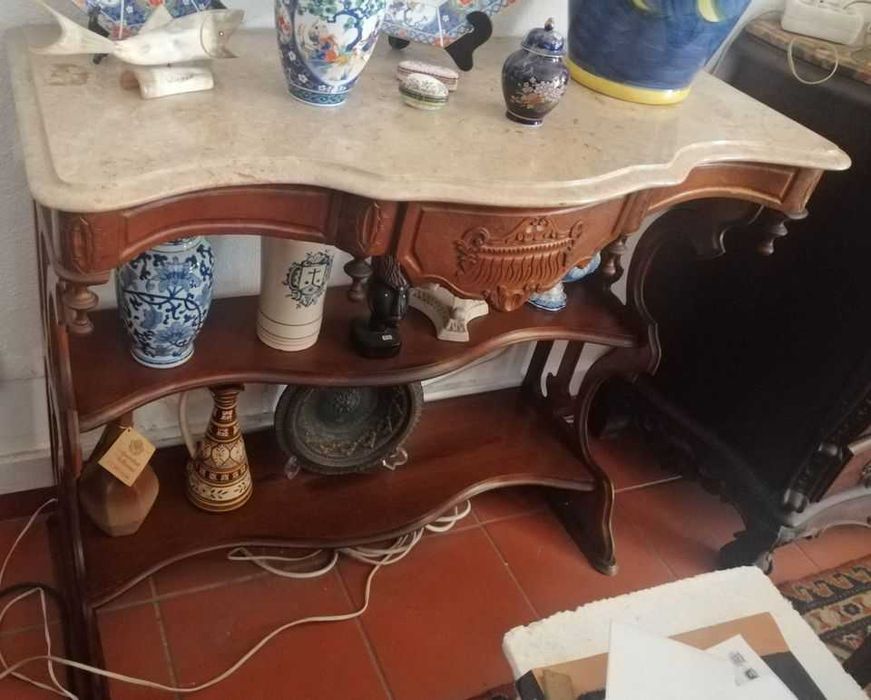 Móvel - Aparador / credência madeira maciça c/pedra de Lioz