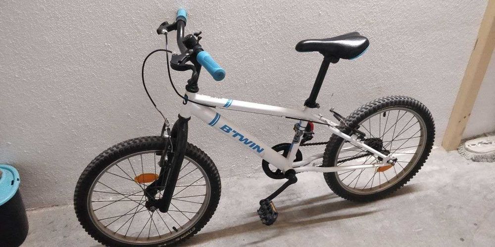 Bicicleta BTT de criança 6-8 anos Racing Boy 300 20 polegadas - Btwin