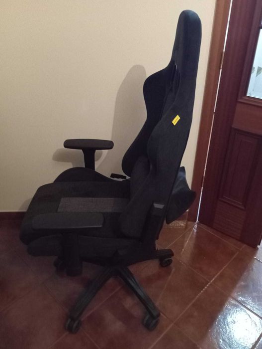 Cadeira gamer CORSAIR TC100 RELAXED