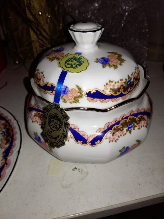 Louça tipo Limoges - Açucareiro e prato