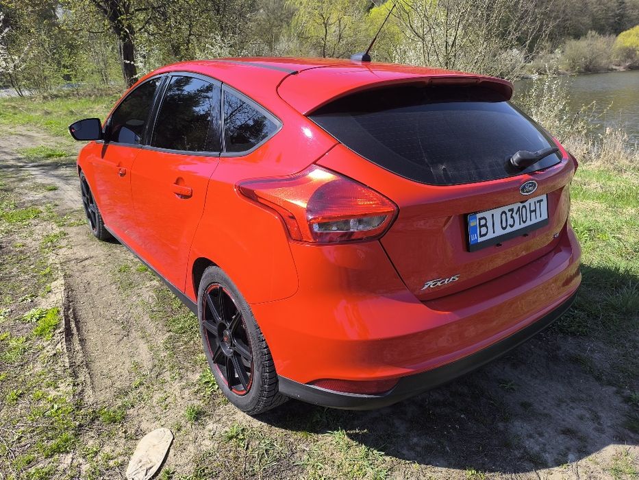 Ford Focus 3 2.0