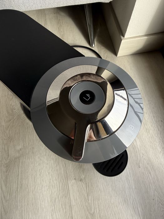 Maquina de Café Nespresso Vertuo