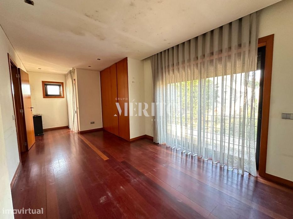 moradia em riba de ave