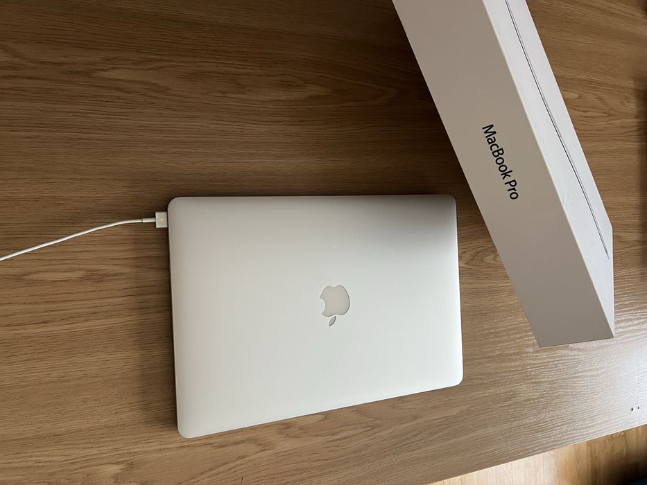MacBook Pro 15 Retina intel i7 2,7Ghz NOWA BATERIA !