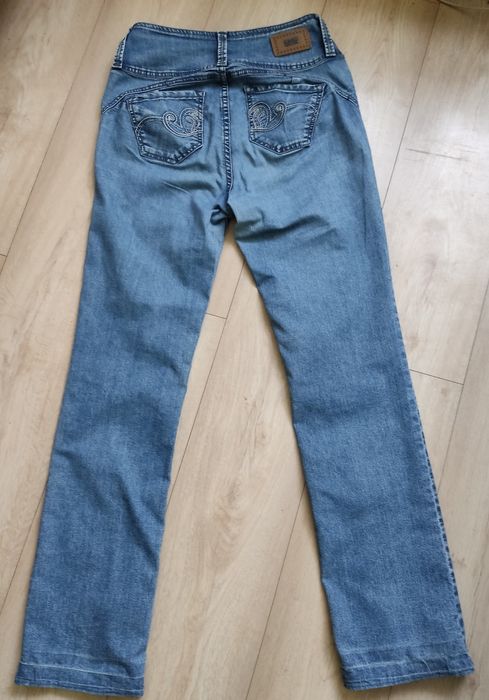 Spodnie damskie jeansy