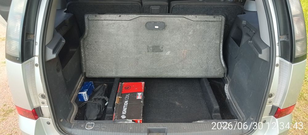 Opel Meriva ( Газ-бензин) БЕЗ ТОРГУ