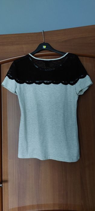 Tshirt bluzka biała z koronką H & M bawełna roz Mz koronką