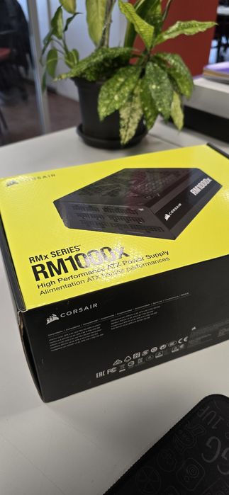 Fonte de alimentação Corsair RM 1000x