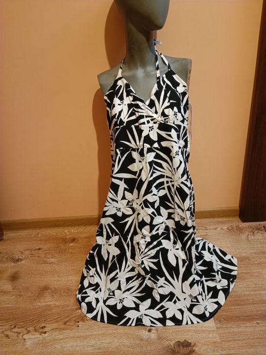Sukienka letnia w kwiaty New Look