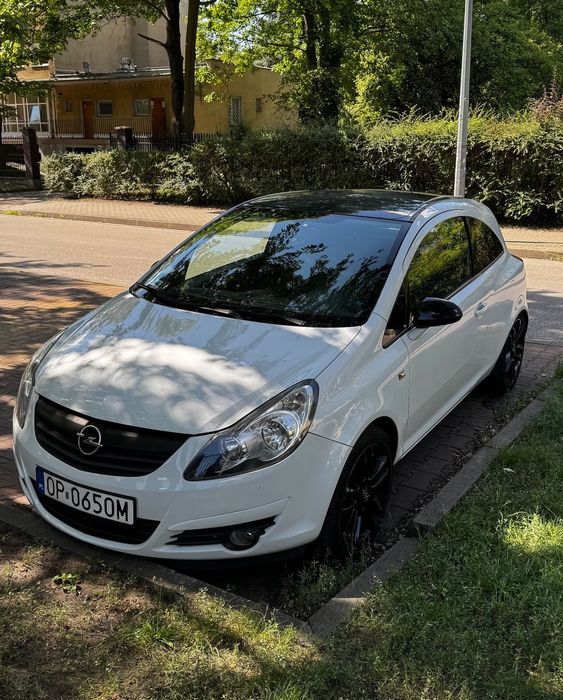 Opel Corsa Opel Corsa D 1.4 90 KM (OPC wersja Sport)