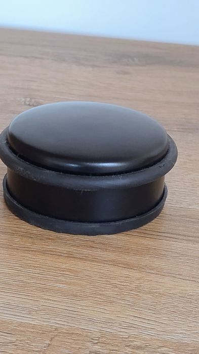 Odbojnik solidny stan idealny